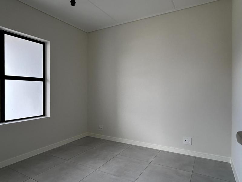 To Let 3 Bedroom Property for Rent in Sandown Western Cape